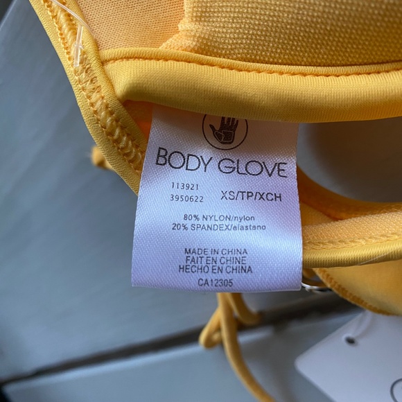 BODY GLOVE SMOOTHIES BIKINI SET - Picture 3 of 8